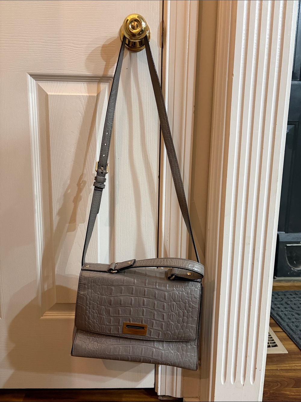 Gray Croc-Embossed Leather Crossbody Bag - Unbranded